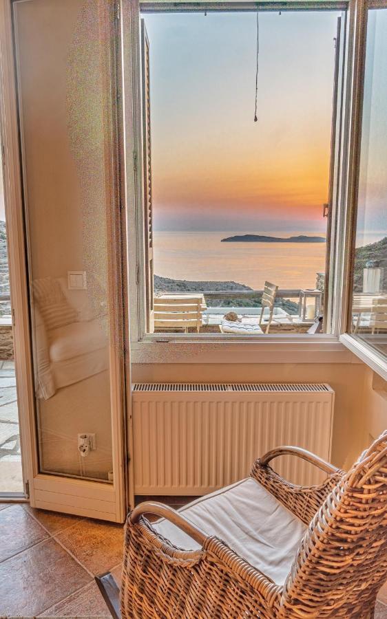 Irida Villa - Sea & Sunset Flats By Explore Andros Batsi Exterior foto